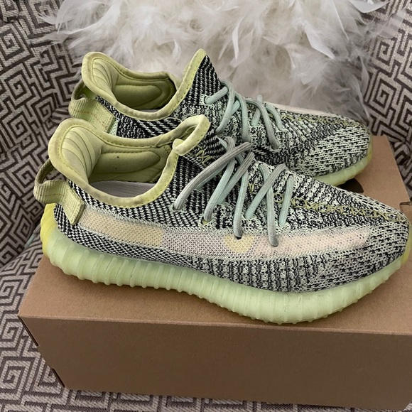 yeezy boost 350 big kids